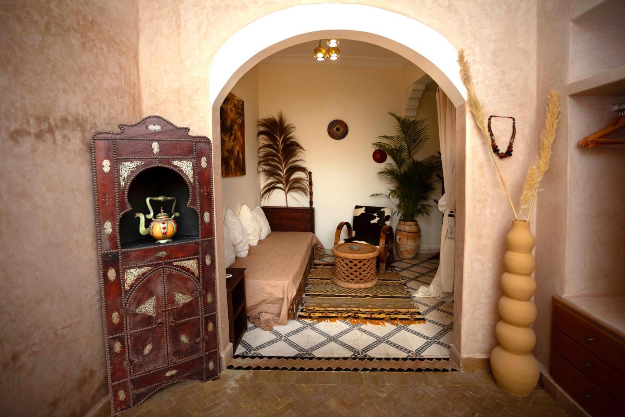Riad Miss Caracal Marrakesh Exterior photo