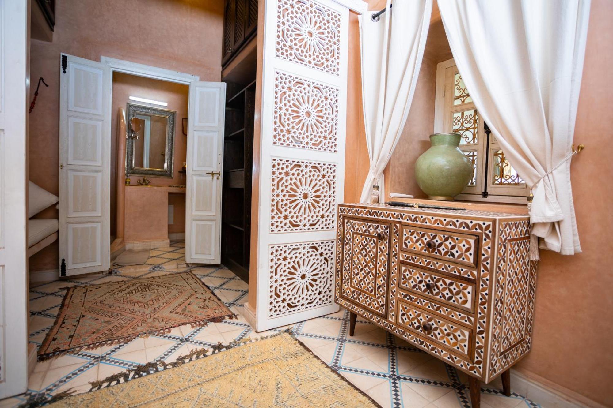 Riad Miss Caracal Marrakesh Exterior photo